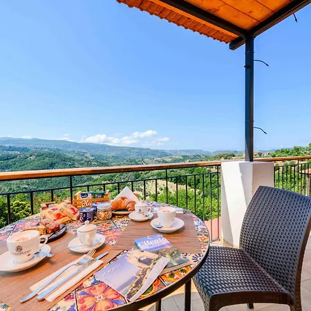 Ca'del Borgo Bed & Breakfast Ogliastro Cilento