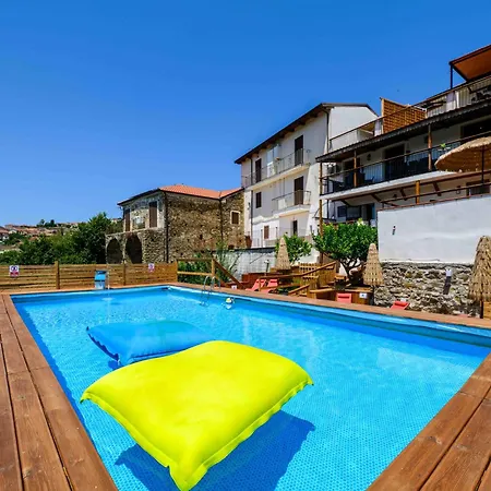 Ca'del Borgo Bed & Breakfast