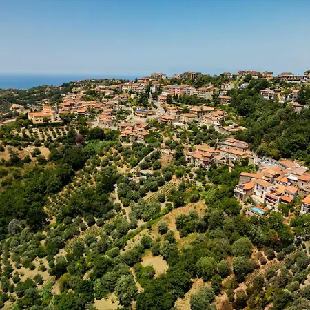 Ca'del Borgo 4* אוליאסטרו צ'ילנטו