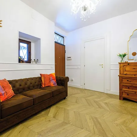Ca'del Borgo Acomodação com café da manhã 